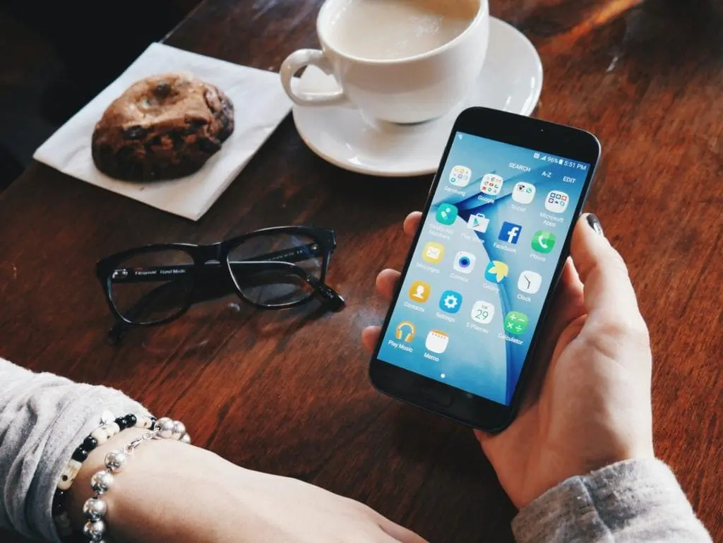 social media apps on smartphone